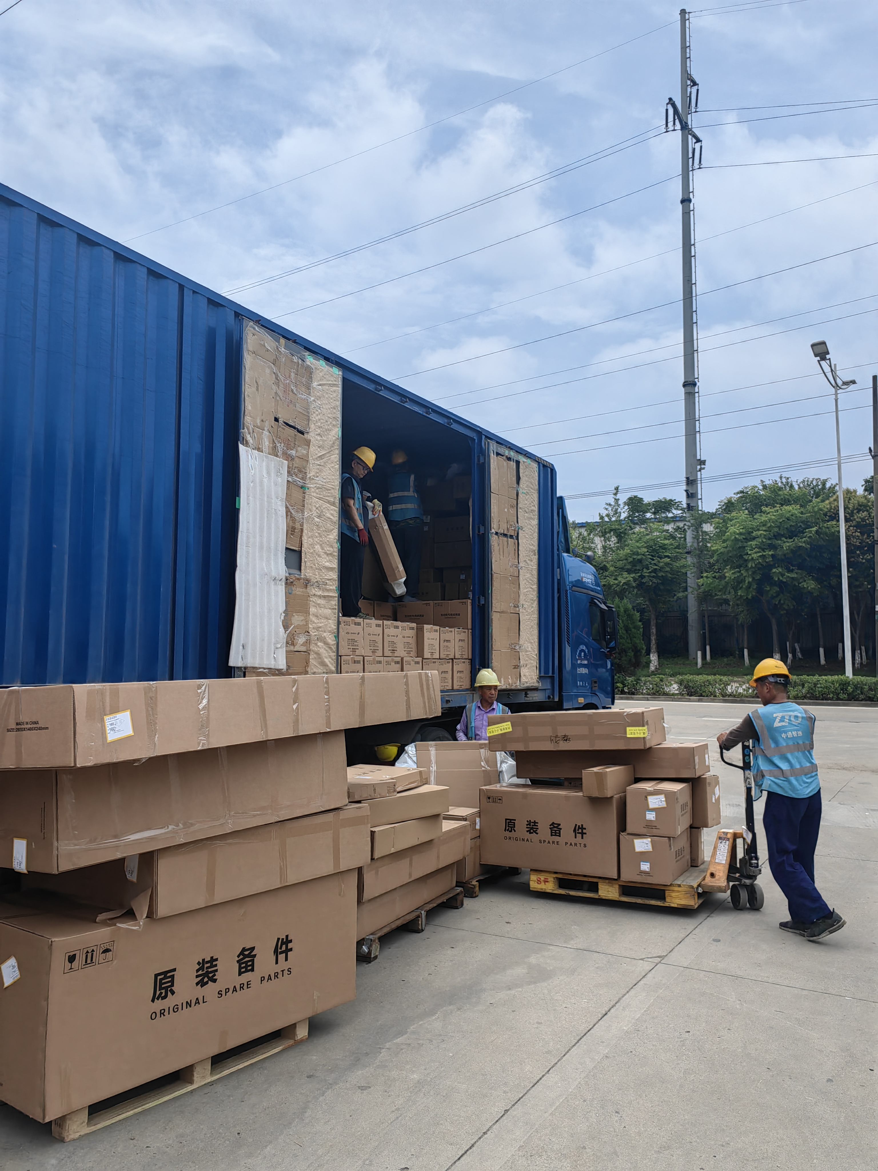 NEV Fix Guangzhou warehouse - auto parts storage and shelving